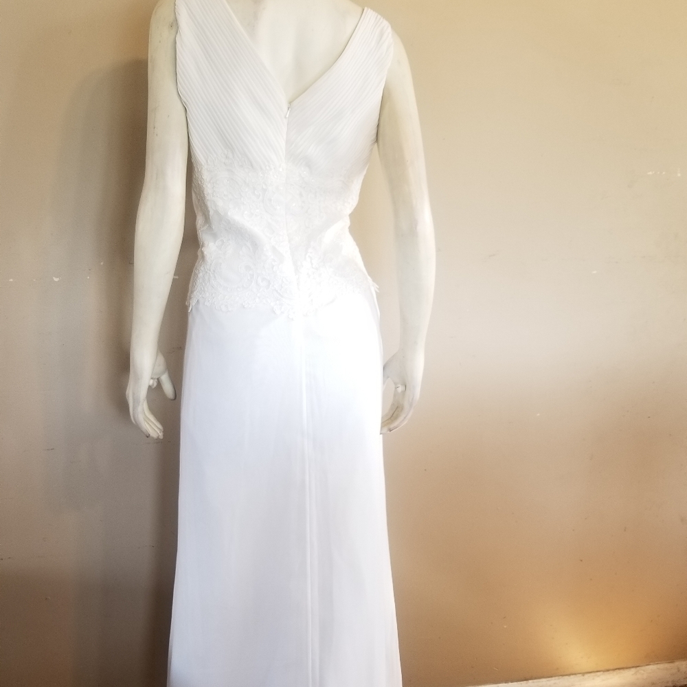 David's bridals maxi wedding dress - Picture 2 of 8